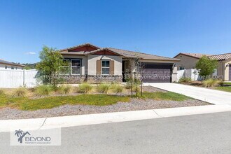 13410 Pasture Ct in Valley Center, CA - Building Photo - Building Photo
