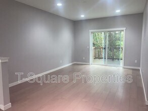 21236 11th Dr SE in Bothell, WA - Building Photo - Building Photo