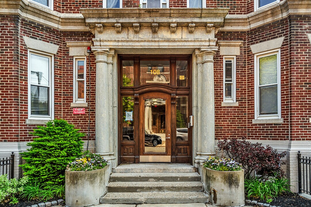 108 Jersey St, Unit 14 in Boston, MA - Foto de edificio