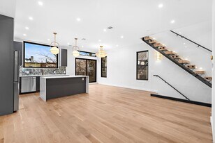 219 Jane St in Weehawken, NJ - Building Photo