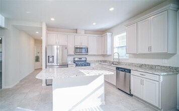 3025 Cherry Blossom Loop in St. Cloud, FL - Building Photo - Building Photo