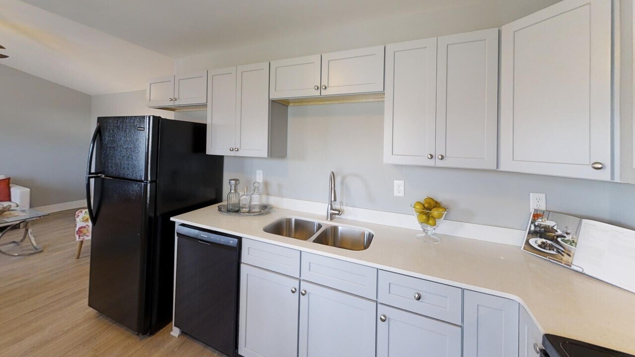 1117 Bishop Rd in Inman, SC - Building Photo