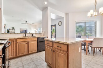 1231 E Canyon Trail in Queen Creek, AZ - Building Photo - Building Photo