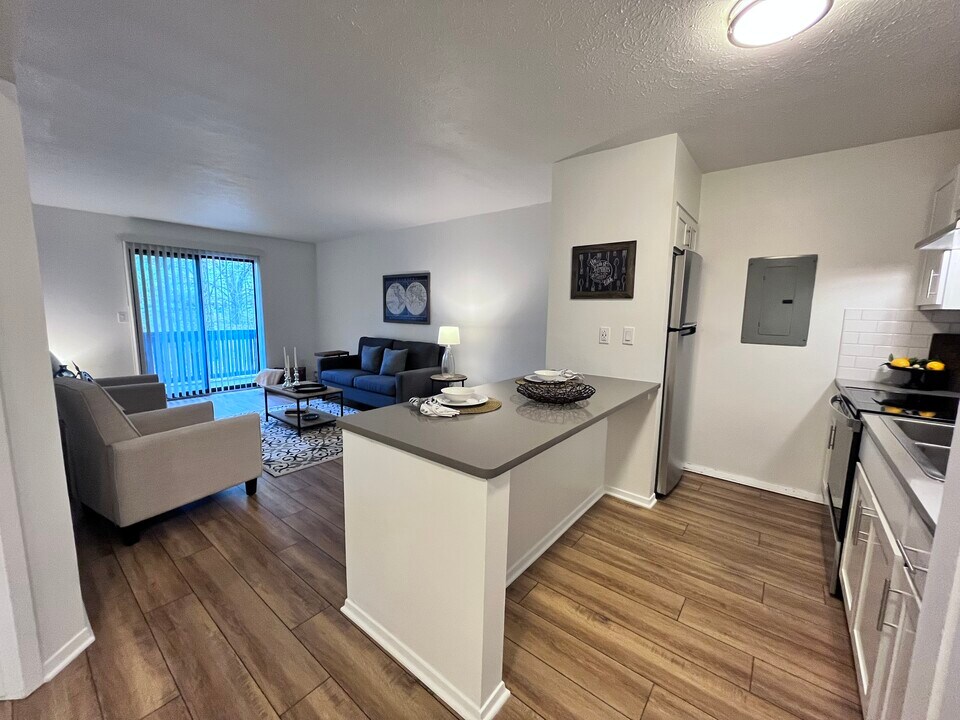 Acres Crossing Apartments in Akron, OH - Foto de edificio