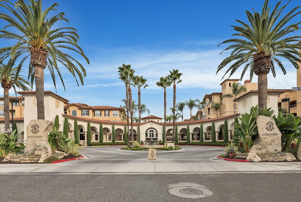 Santa Palmia at Palm Valley in San Jose, CA - Building Photo