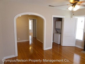 419 W Polk St in Houston, TX - Building Photo - Building Photo
