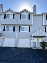 310 Boston Post Rd in Waterford, CT - Building Photo