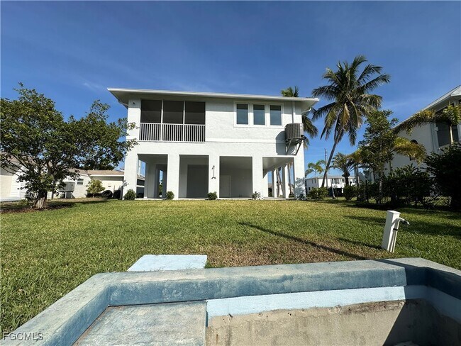 property at 4717 Spring Creek Dr