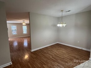 128 Locomotive Ln in Mooresville, NC - Building Photo - Building Photo