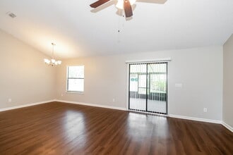 2330 Casablanca Ct in Middleburg, FL - Building Photo - Building Photo