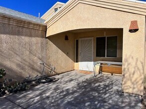 335 Riverwood Ln in Bullhead City, AZ - Building Photo - Building Photo