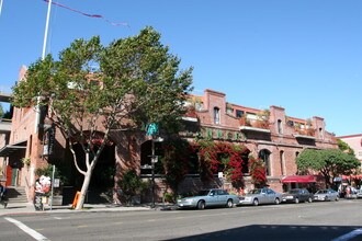 411 Jefferson St in San Francisco, CA - Building Photo - Other