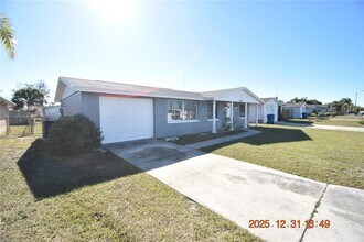 3518 Umber Rd in Holiday, FL - Building Photo - Building Photo