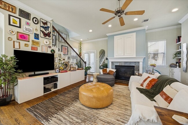 property at 2207 Austin St