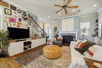 2207 Austin St in Houston, TX - Building Photo - Building Photo