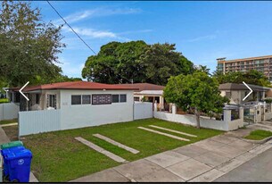 2532 SW 16th Ter in Miami, FL - Building Photo