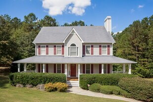 815 Tynsdale Dr in Douglasville, GA - Building Photo
