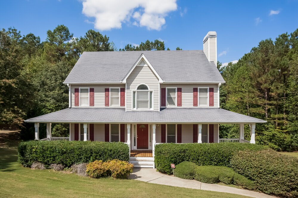 815 Tynsdale Dr in Douglasville, GA - Building Photo