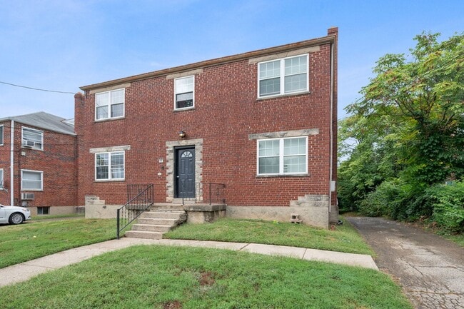 632 Maple Dr in Reading, OH - Building Photo - Building Photo