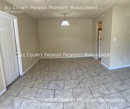 5528 Rio Grande Ave in Edgewood, FL - Building Photo - Building Photo