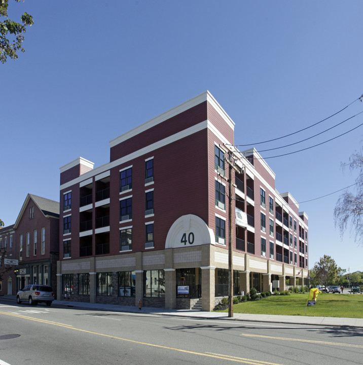 Summerwind Square in Riverhead, NY - Building Photo