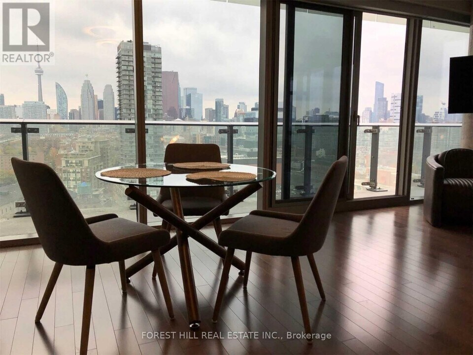 390 Cherry St in Toronto, ON - Building Photo