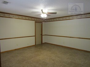 1101 N Gray St in Jacksonville, AR - Building Photo - Building Photo