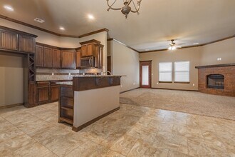 11113 NW 8th St in Yukon, OK - Building Photo - Building Photo