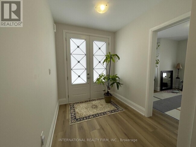 670 Park Rd in Innisfil, ON - Building Photo - Building Photo