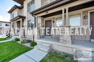 12732 S 1630 W in Riverton, UT - Building Photo - Building Photo