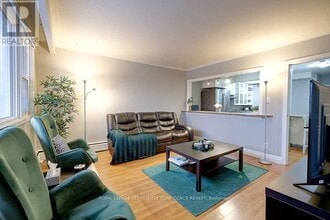 834 SHEPPARD Ave in Toronto, ON - Building Photo - Building Photo