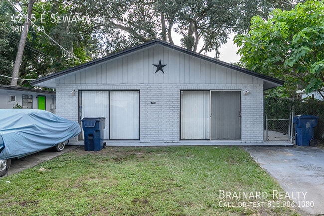 4215 E Sewaha St in Tampa, FL - Building Photo - Building Photo