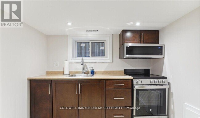 464 Maybank Ave in Toronto, ON - Building Photo - Building Photo