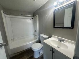 2822 Price Ave in Cincinnati, OH - Building Photo