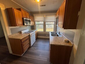 3131 W Laurel St in Shreveport, LA - Building Photo - Building Photo