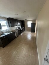 341 Stevens St in Lowell, MA - Building Photo - Building Photo