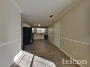 34 Inverness Trce in Jonesboro, GA - Foto de edificio - Building Photo