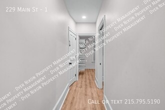 229 S Main St in Spring City, PA - Building Photo - Building Photo