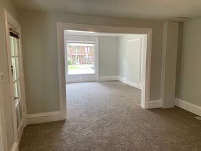 305 S Walnut St, Unit 2 in Howell, MI - Building Photo - Building Photo