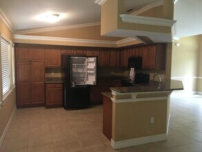 18241 Edgewater Dr in Port Charlotte, FL - Foto de edificio - Building Photo