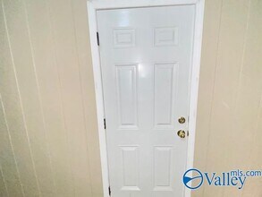 14015 Creely Dr SW in Huntsville, AL - Building Photo - Building Photo