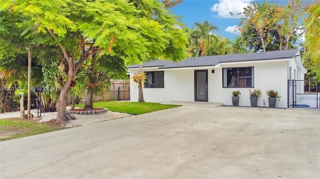 property at 6566 SW 35th St