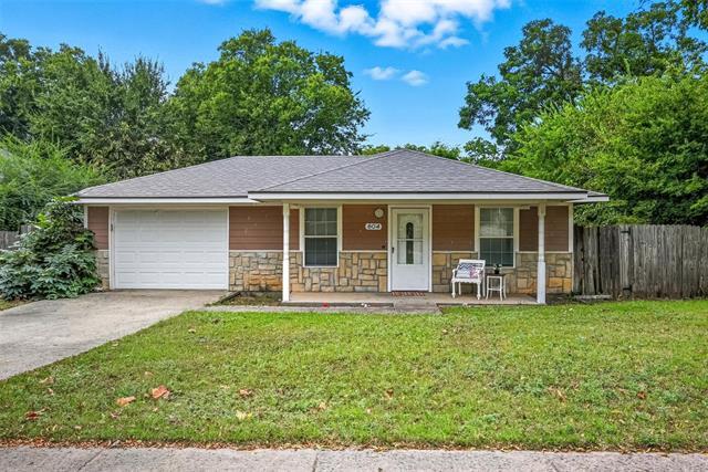 property at 604 S Maxey St