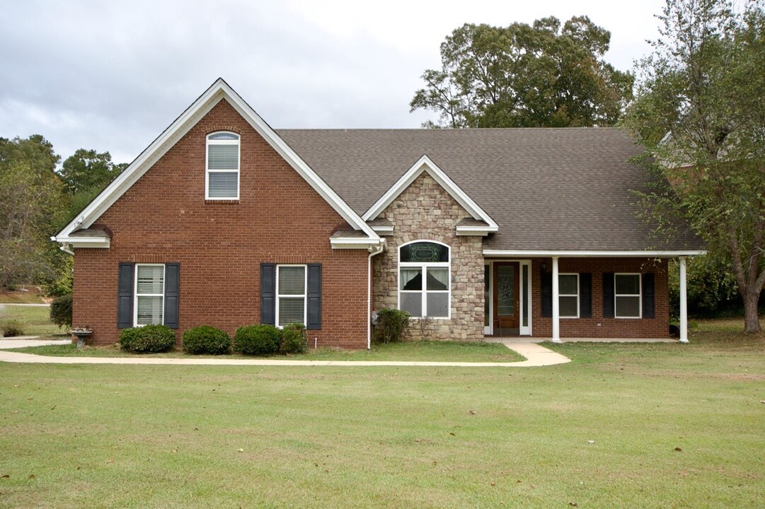 1989 Janabrooke Ln in Auburn, AL - Building Photo