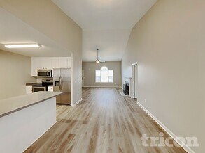 603 Garrison Ave in Clayton, NC - Foto de edificio - Building Photo