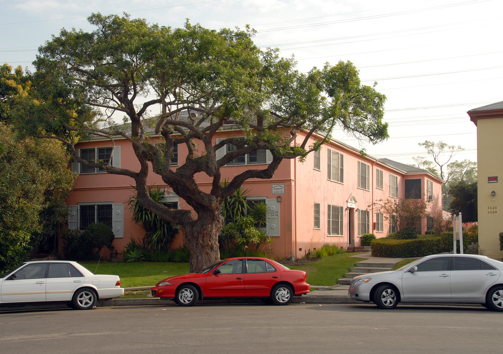 3614 Carmona Ave in Los Angeles, CA - Building Photo