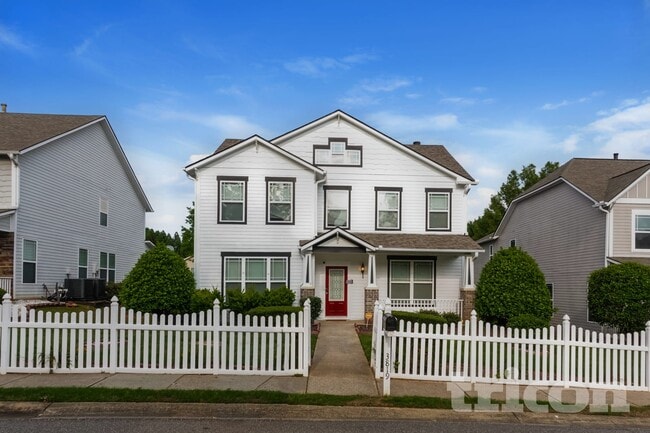 property at 3819 Stagecoach Ln