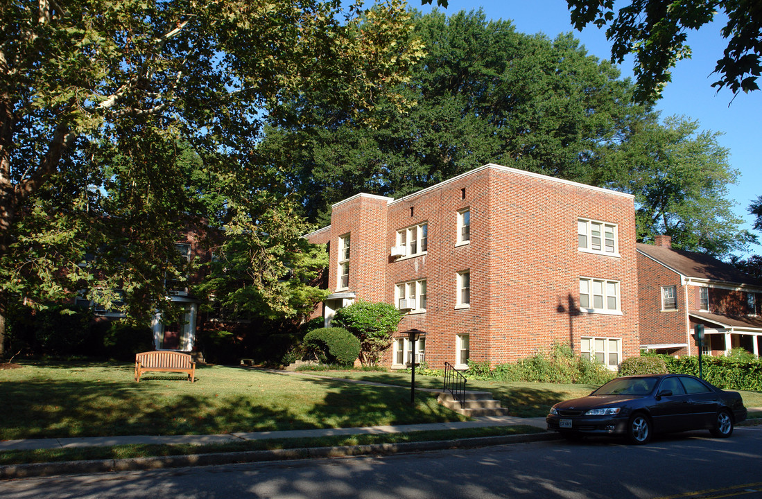 Kenmore Apartments in Fredericksburg, VA - Foto de edificio