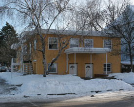 654 Stryker Ave in St. Paul, MN - Building Photo - Building Photo