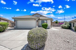 351 N Wildrose in Mesa, AZ - Building Photo